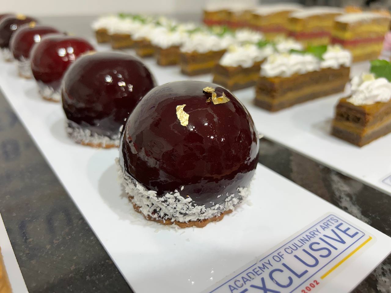 photo 5219822610265345945 y