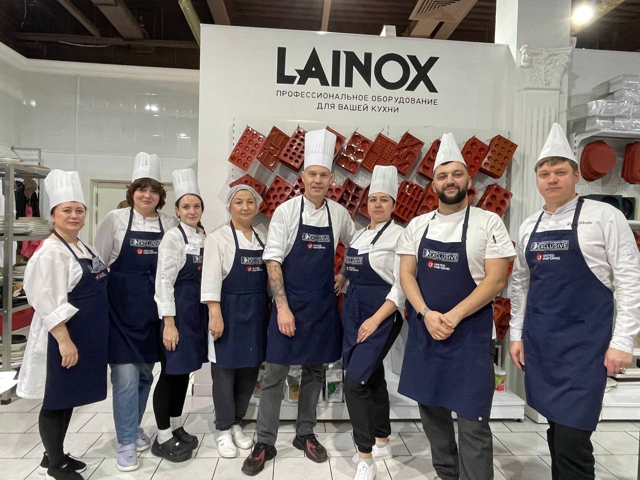 photo 5239957335344614750 y