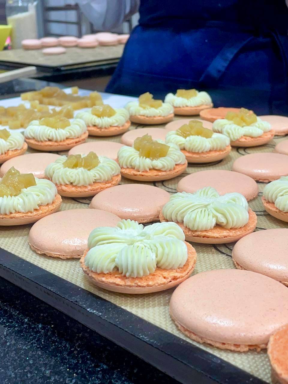 photo 5352693462291123577 y