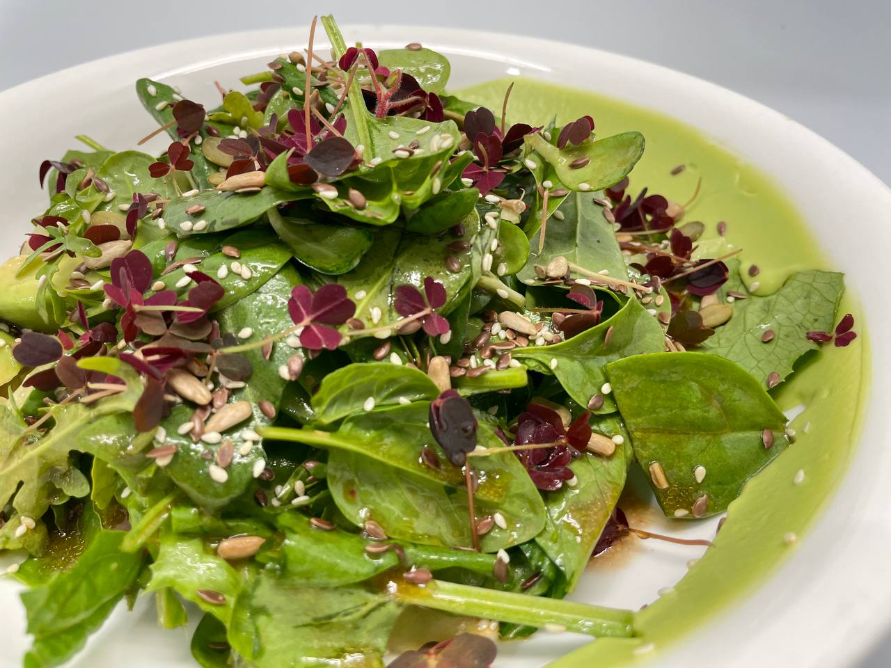 photo 5418024330085925583 y