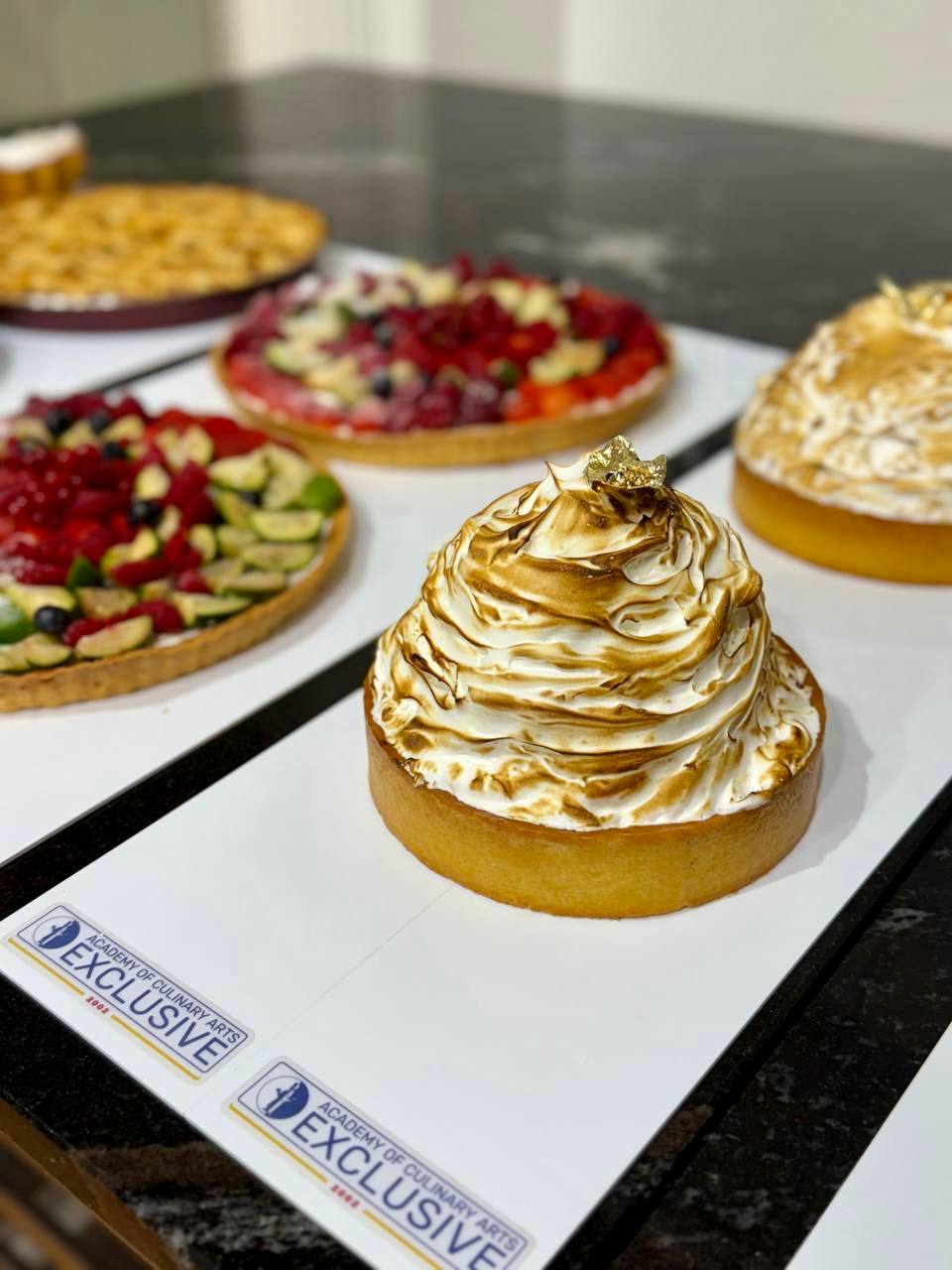 photo 5289733712792719298 y