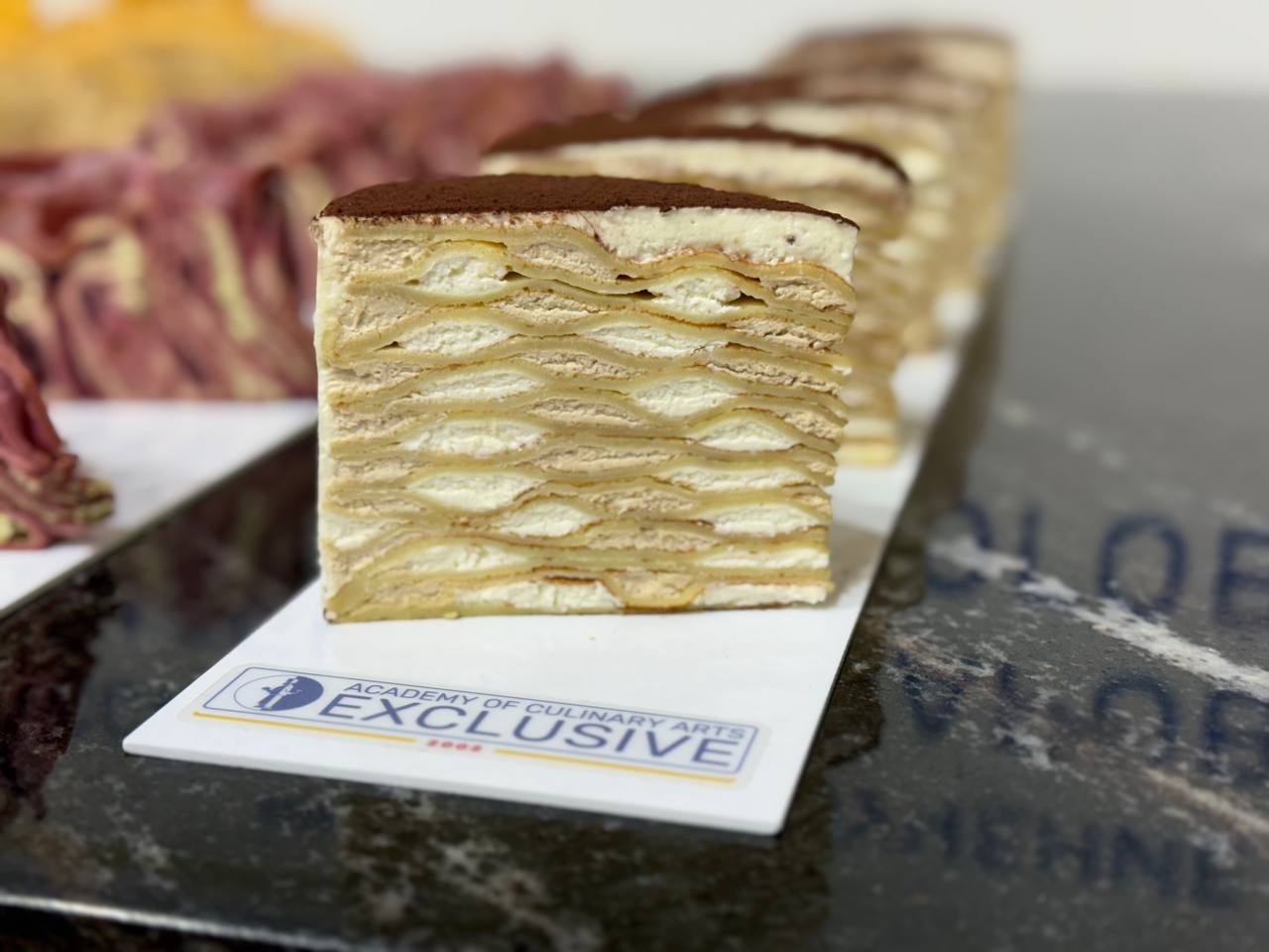 photo 5436134021038543470 y