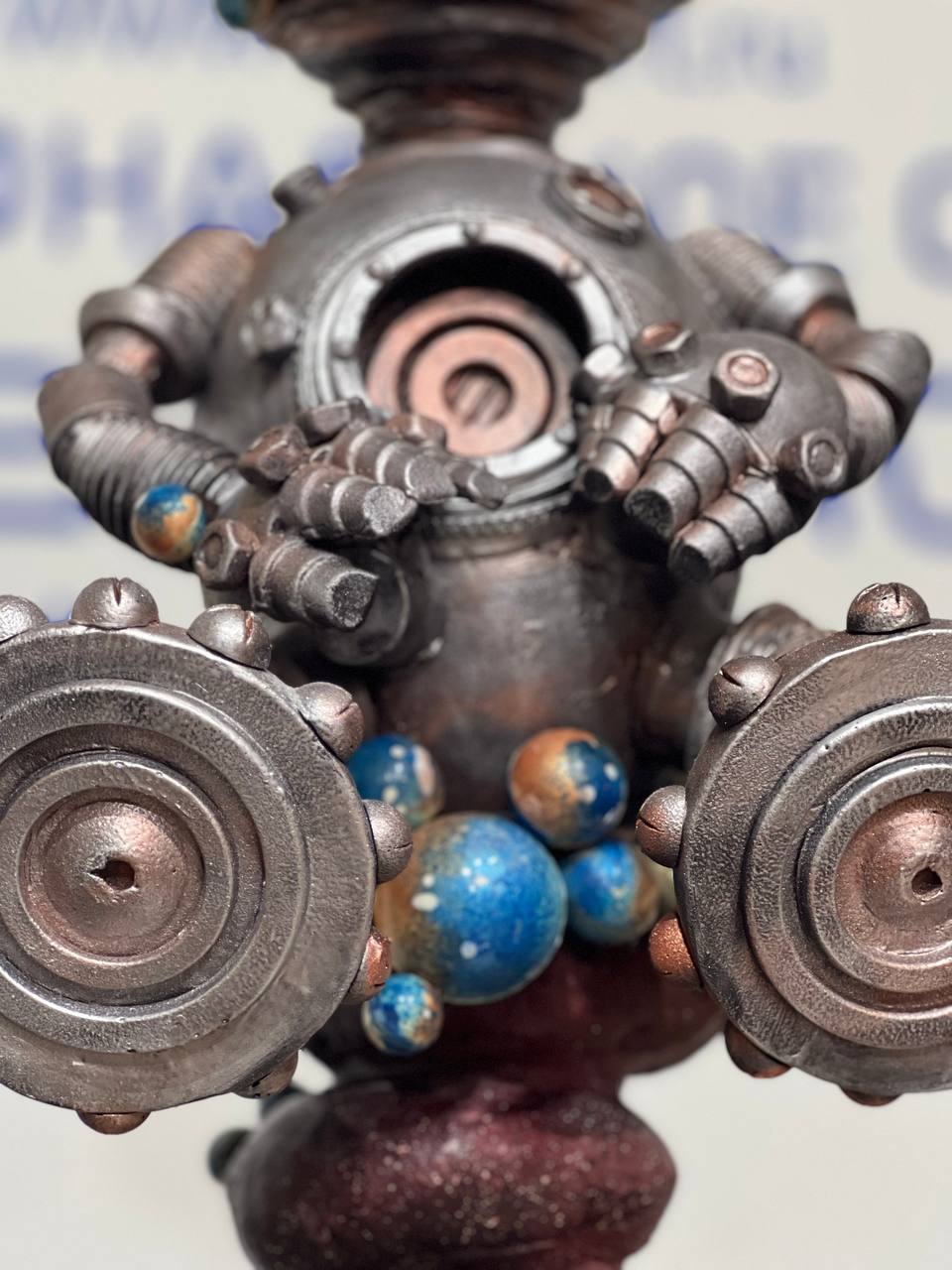 photo 5222102963021617025 y