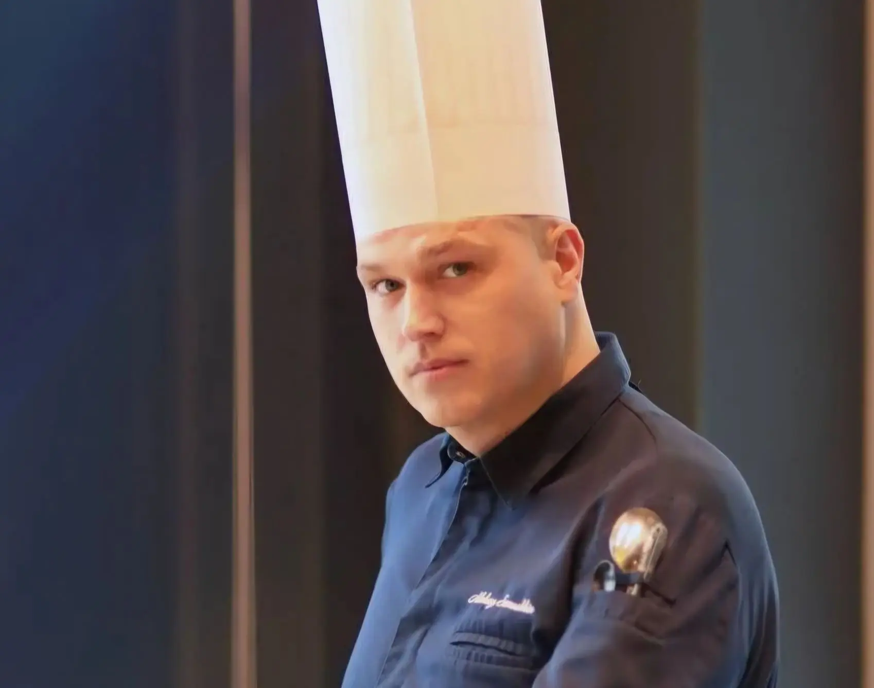 aa539c80 ad72 417d 8243 0695289540d6